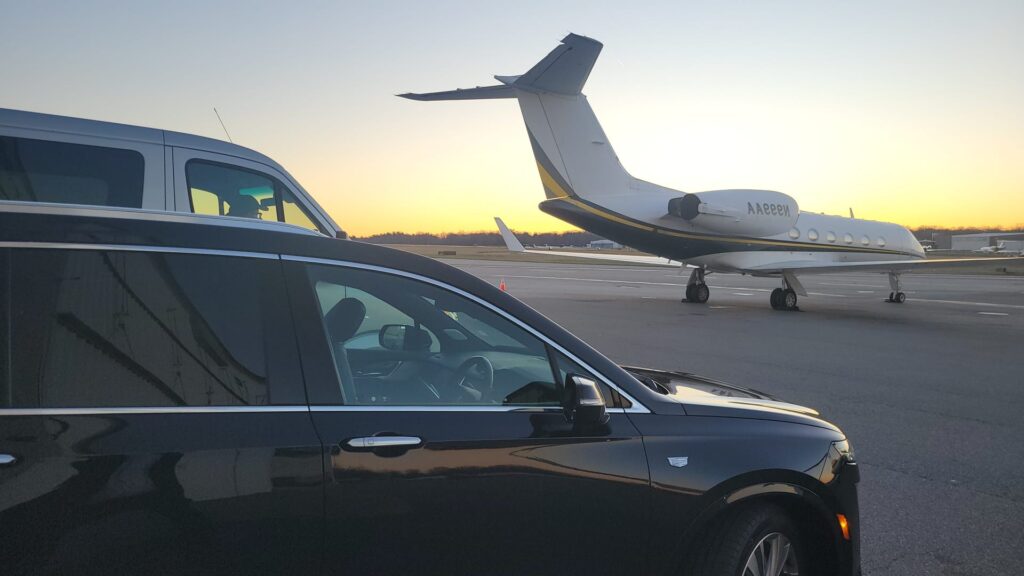 Best Airport Limo Service in Connecticut | New York | NJ 2024