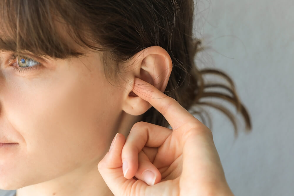 Ear Wax Removal in West Ealing| MedicPlus Health Clinic