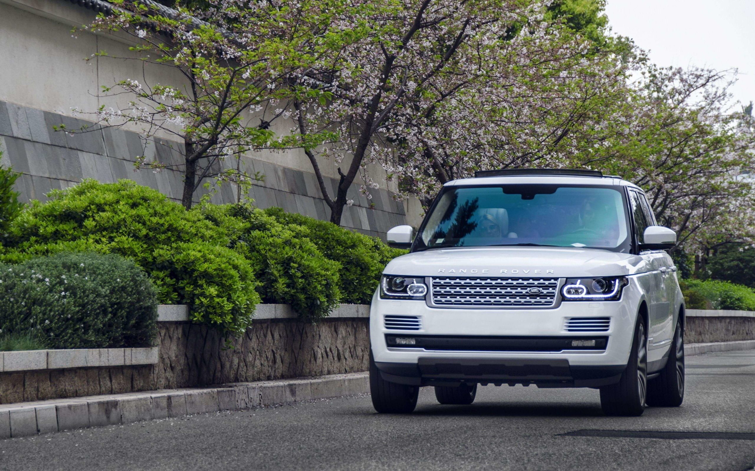 Top 10 Clever Tips for Finding Hidden Issues in A Used Car - Surrcars Auto Group Inc