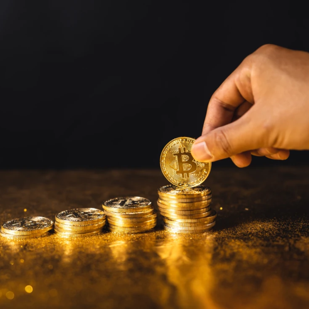 Why Smart Investors Are Turning to Gold-Pegged Cryptocurrencies? | by Anna Greyson | Jun, 2025 | Medium