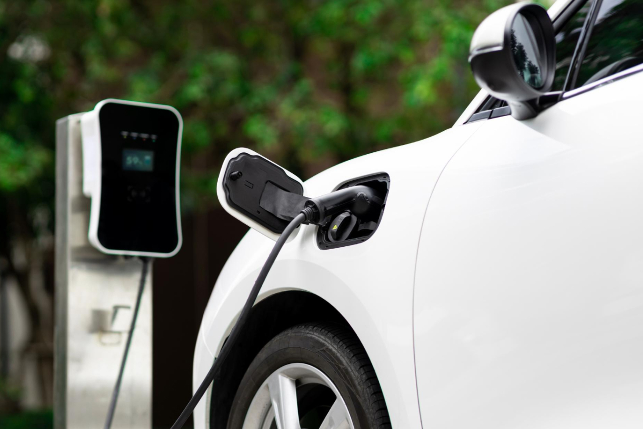 Jooser — Mobile EV Charging, Anywhere Anytime