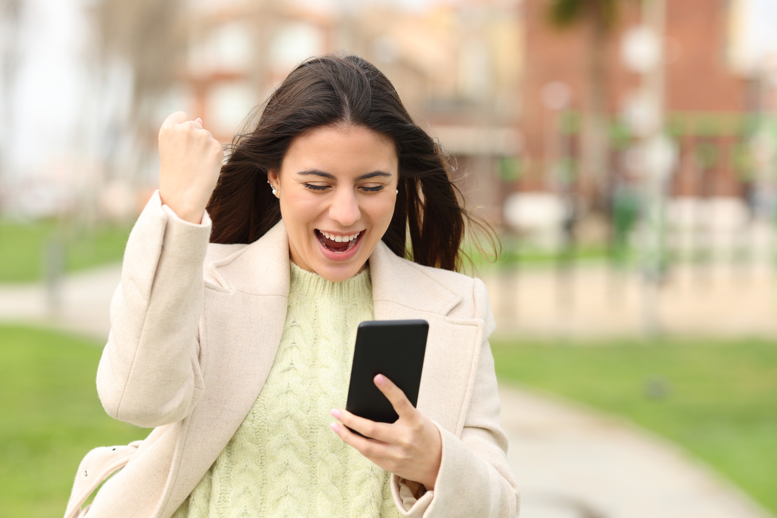 10 Florida Lottery Winners Who Made Headlines